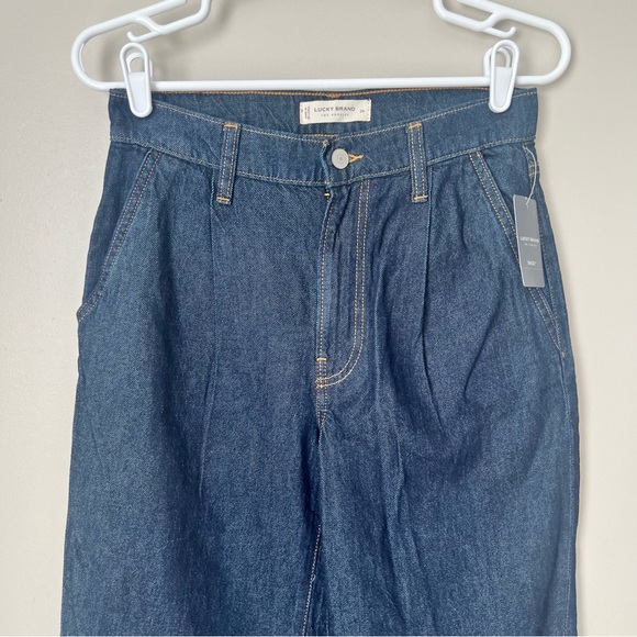 Lucky Brand Women’s Dark Wash High Rise Crop Wide Leg Jeans Size 26 - Picture 2 of 8